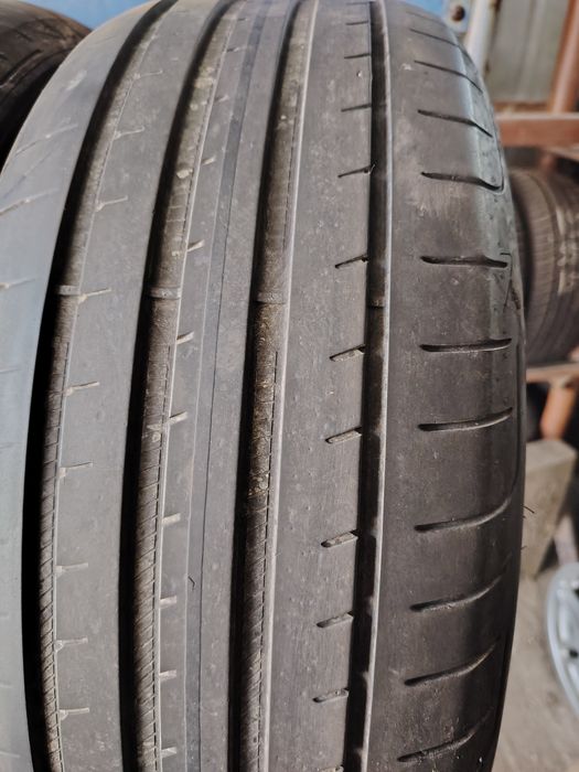 225/45 R19 Goodyear Eagle F1 de vara cu buză pt jante