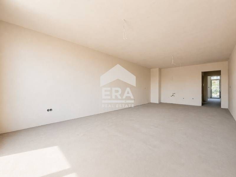 Продава се Четиристаен апартамент в София, Лагера - 133 кв.м за 1342 €/кв.м - Снимка #1
