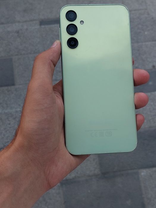 Samsung A24 128GB srochni sotiladi