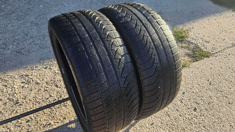 255/40 R21 • Iarna • Pirelli P Zero Winter (BMW original) XL 102H | 2 buc | DOT 2025 | Pret/buc