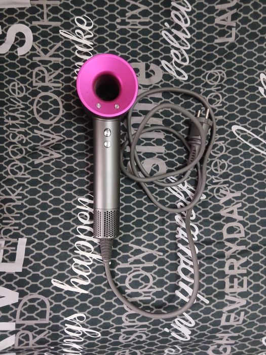 Фен.         .    .