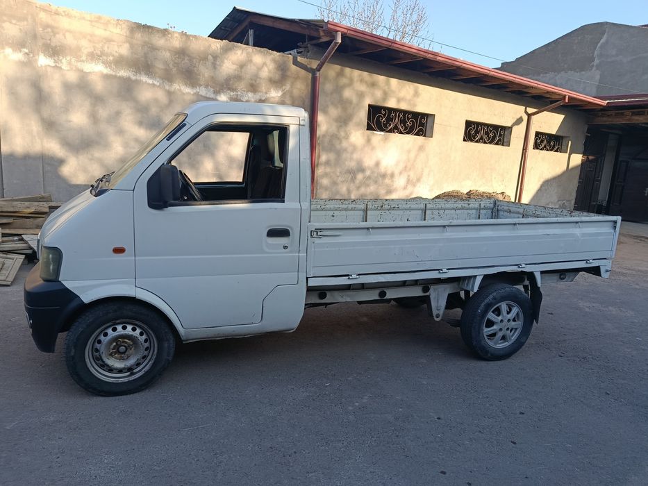 Хитой лабо сотилади