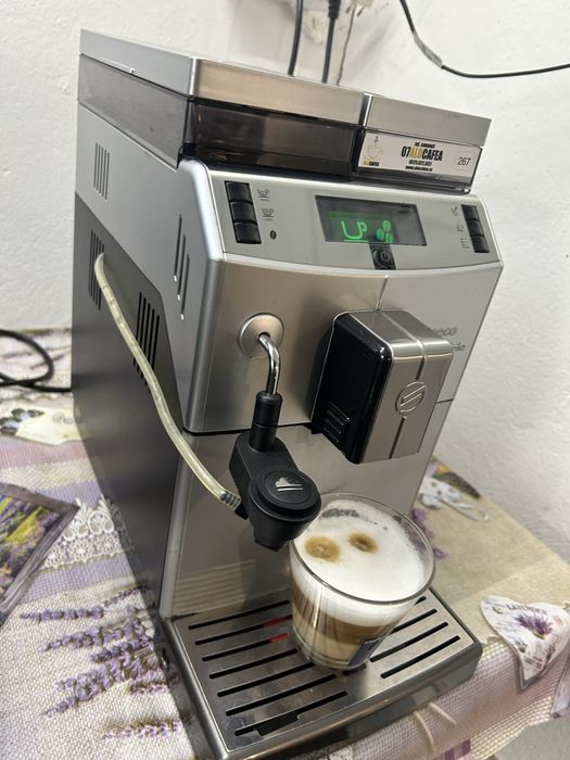 Espressor Saeco Minuto Lirika cappucino revizionat-rasnita noua