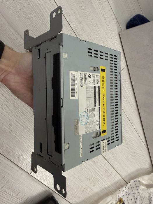 Продам магнитолу Kia Rio 3