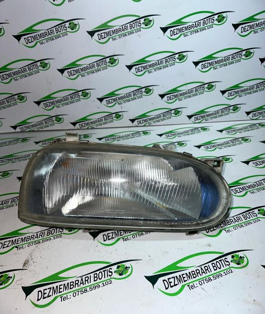 Far dreapta 18474R Volkswagen VW Golf a 3-a generatie