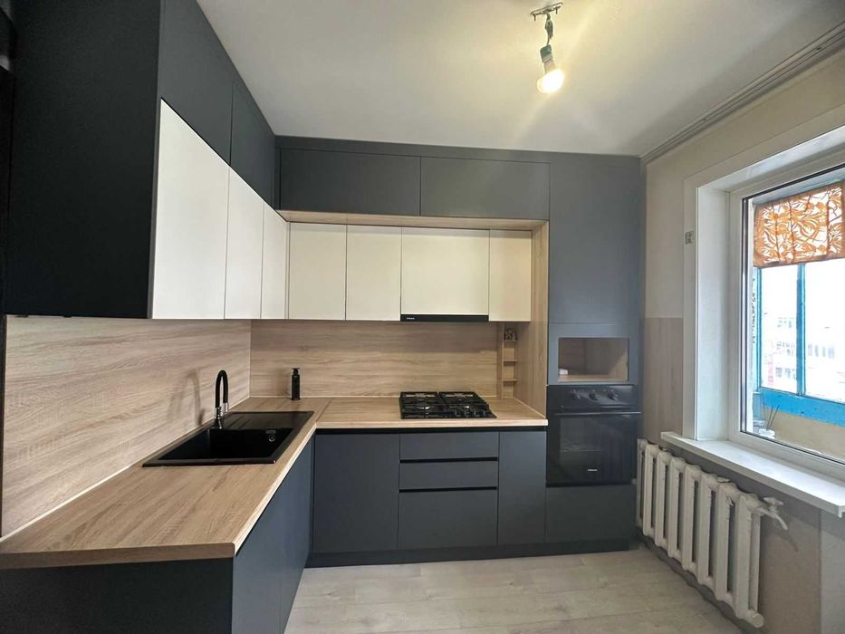 2 комнатная 20 мкр