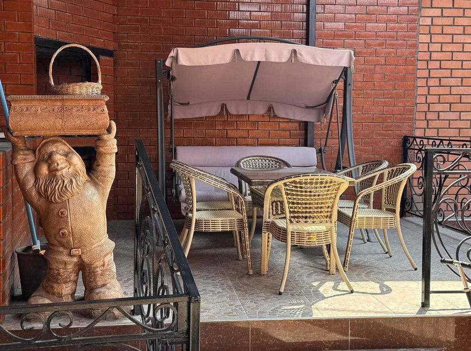 2.3 сот, 4 комн, 135 м², 2 этажа. Метро Тошкент, Сев. вокзал, Сарикул