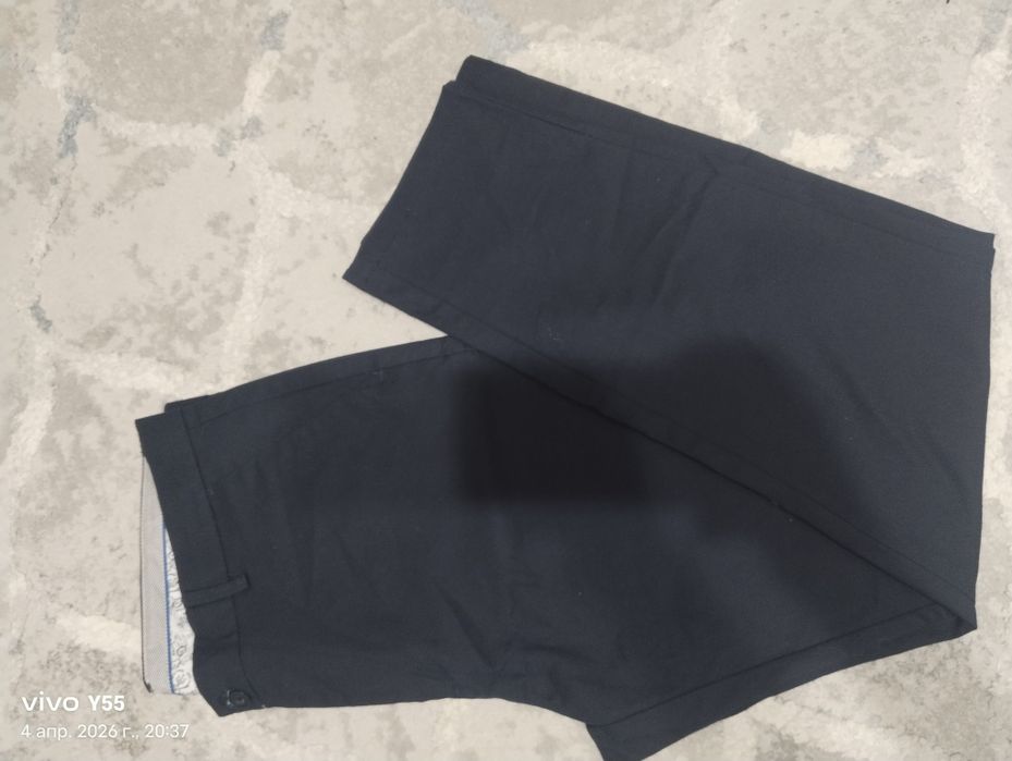 Продам джинсы мужские