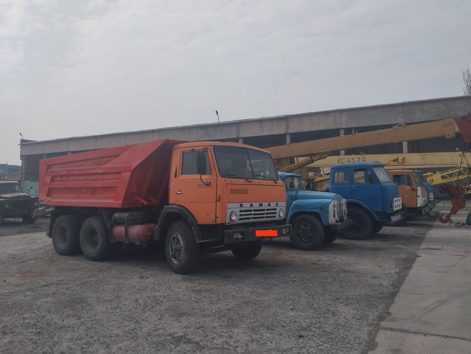 Kamaz samosval sotiladi