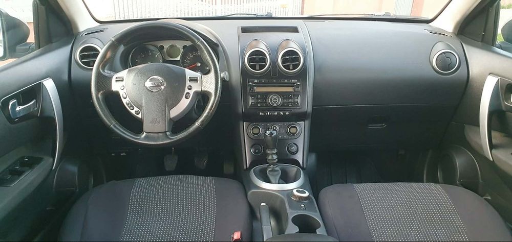 Nissan Qashqai 2.0 DCI 4×4 an 2008 unic proprietar acte la fiscal pe loc