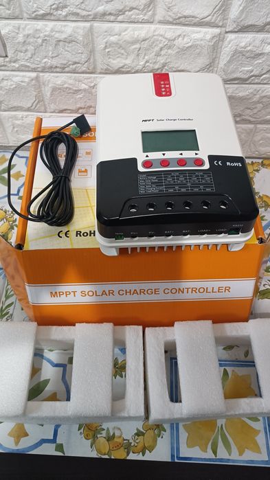Regulator de încărcare solară MPPT 40A 12V/24V cu afișaj LCD – ML2440A