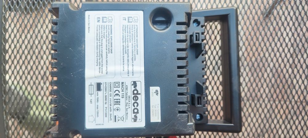 Redresor baterii Deca MACH119,  12 V, Pb/AGM 10-120 Ah