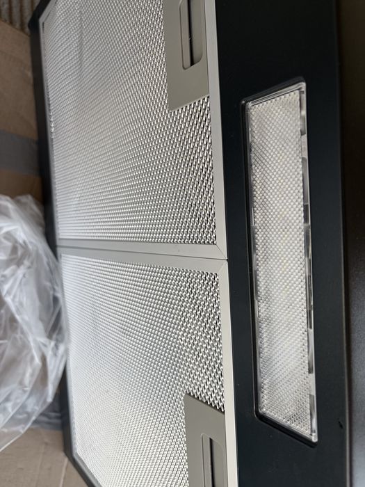 Hota extractoare 60 cm bucatarie clasa A.