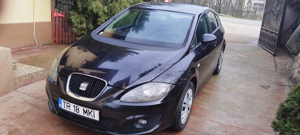 Seat Leon 2011,luna 07,motor 1.4benzina,km reali,acte valabile
