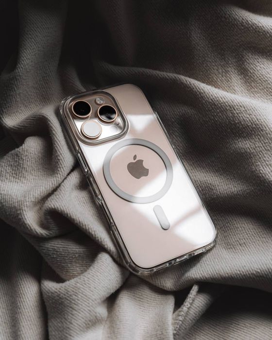 Чехил прозрачный не желтеющий для iphon