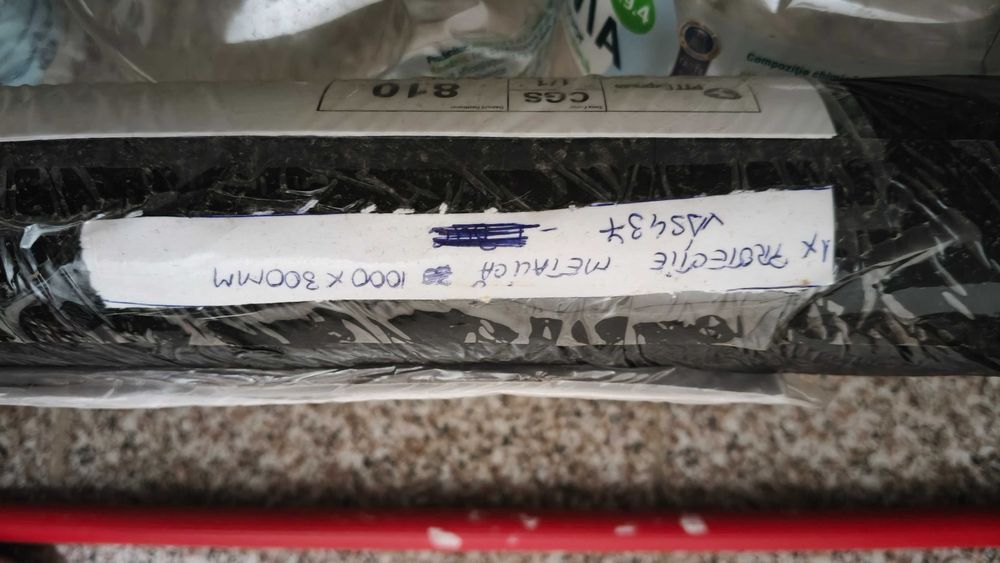 Bariera blocare acces, in folie!