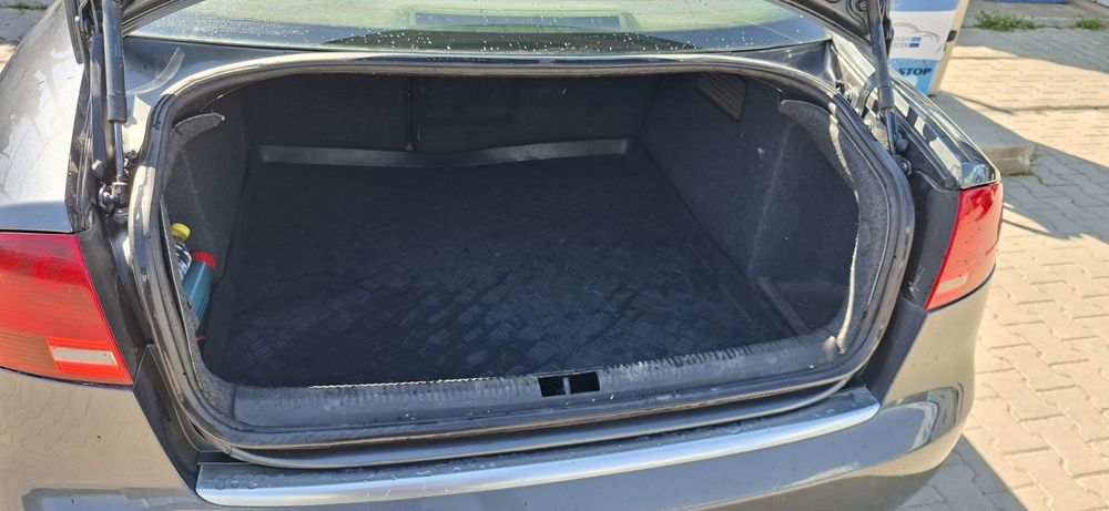 AUDI A4 2006 — imagine 4
