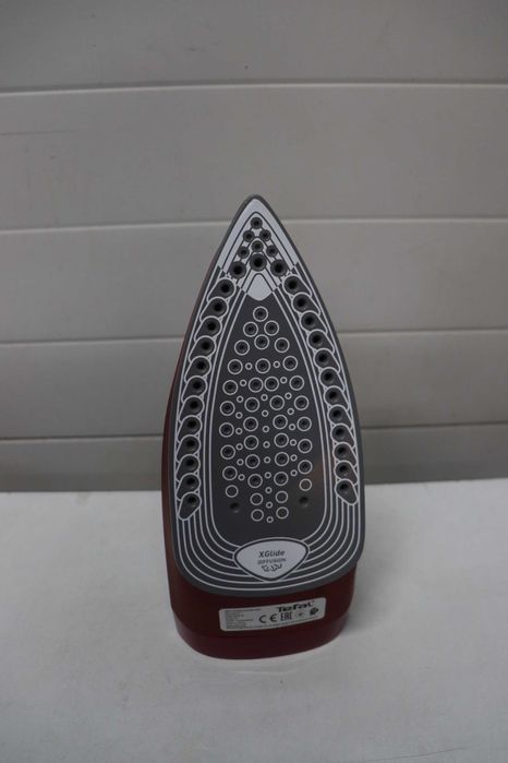 Парна ютия Tefal Express Steam FV2846E0, 2400W, 180 g/min, 0-40 g/min, 270 ml, бордо