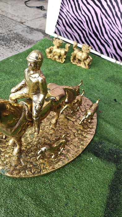 Конник с кучета.месимг