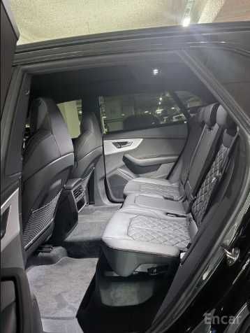 Audi Q8 55TFSI Quattro