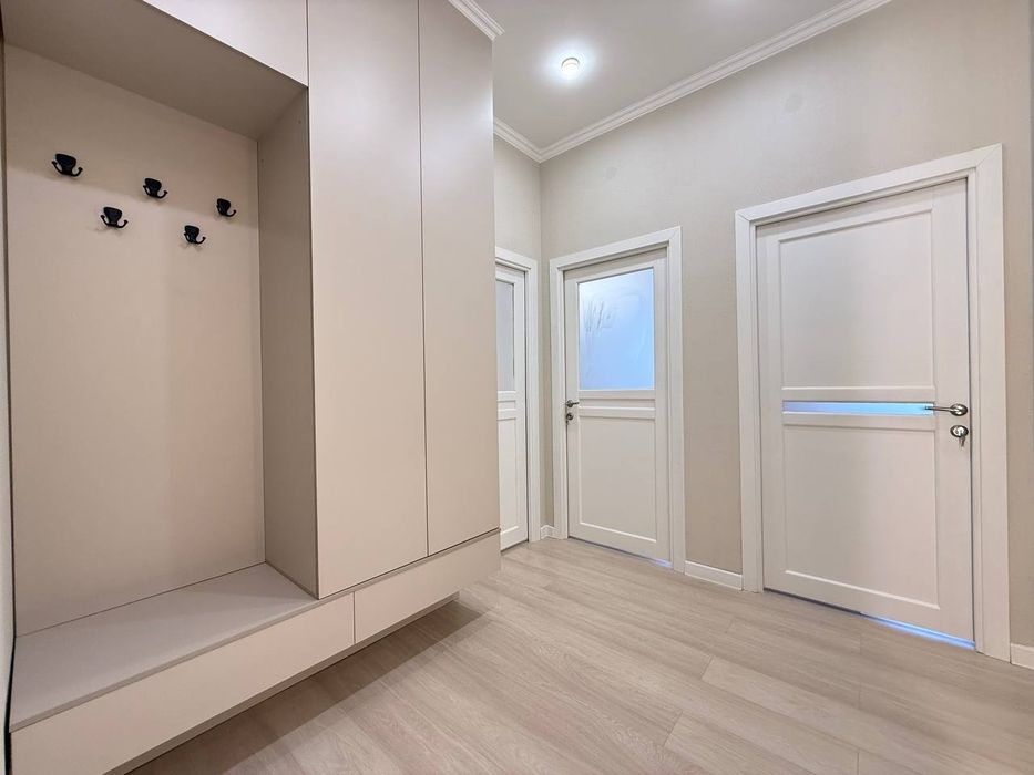 Продам 2/3/5 Мирабадский район Жк " Семейный " Голден хас