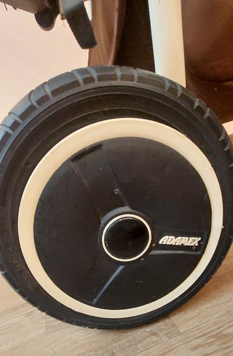 Продам коляску Enduro Adamex (2 в 1)