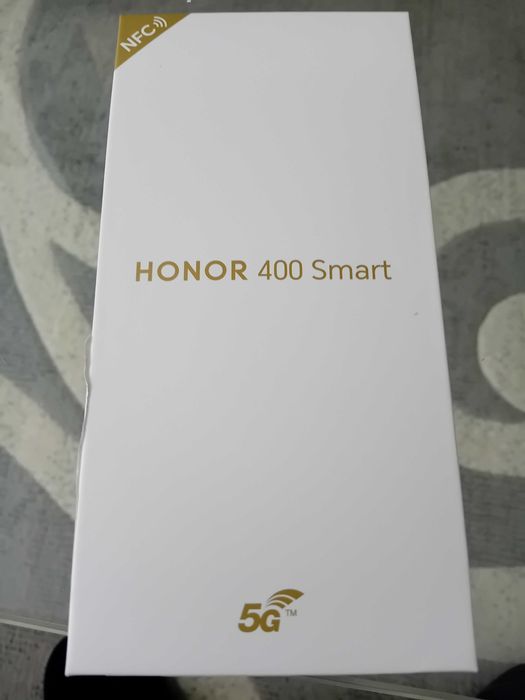 Телефон Honor 400 smart