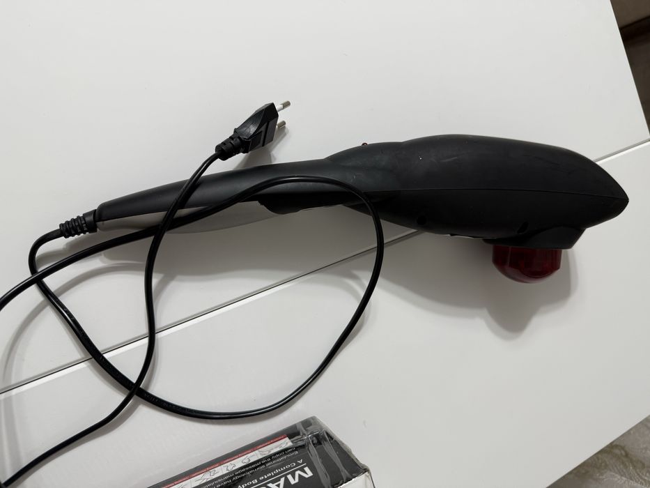 Электрический массажёр