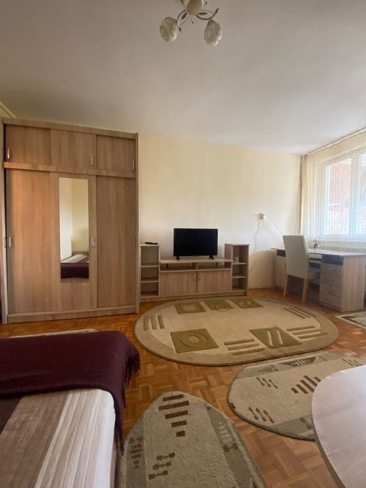 Garsoniera de inchiriat in Oradea
