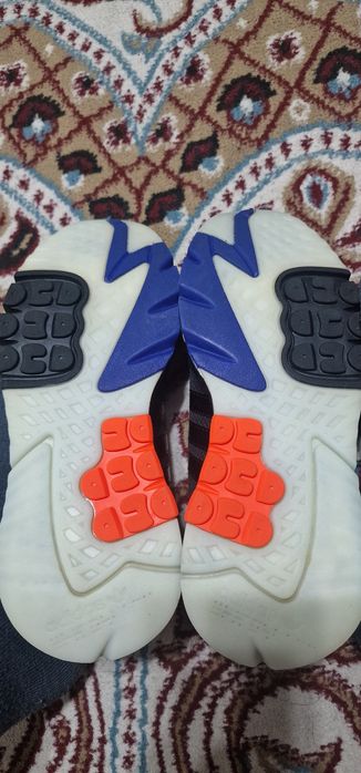 Кроосовки очень хорошие