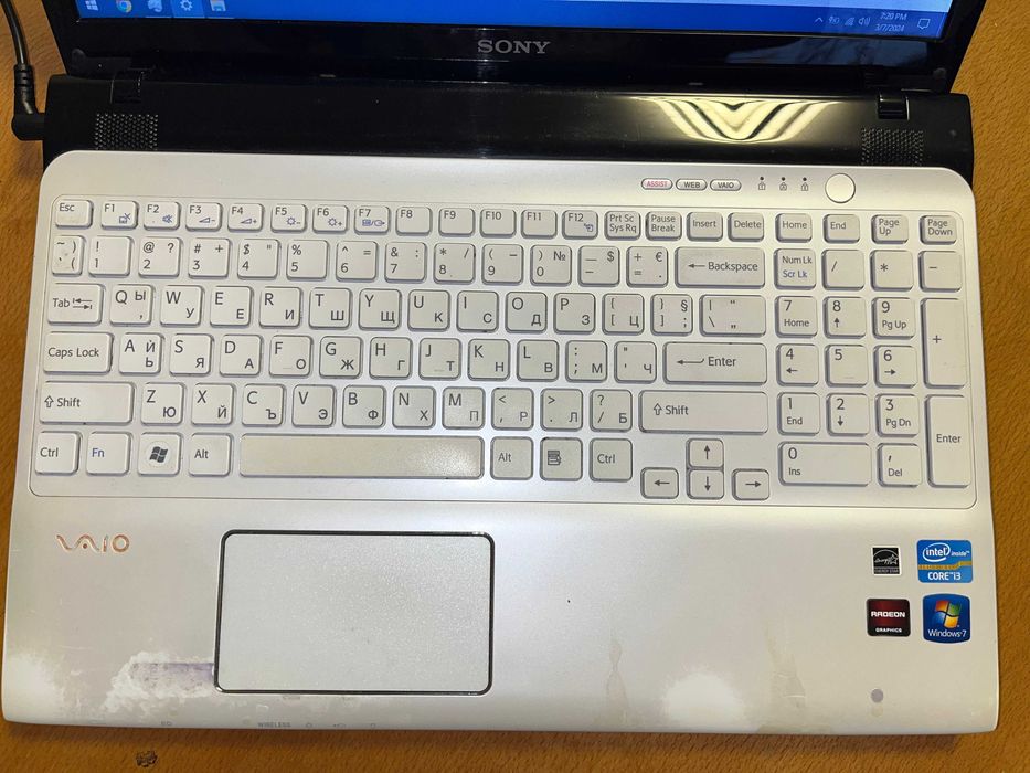 Sony Vaio SVE151C11M