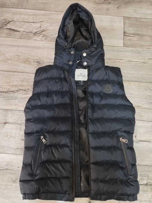 Жилетка куртка пальто