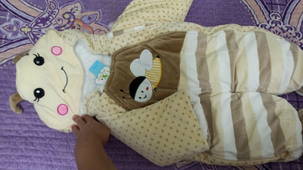 Девочки Скидка!!Продаётся новый комбинезон