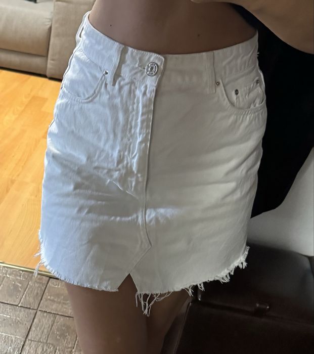Fusta blugi Zara