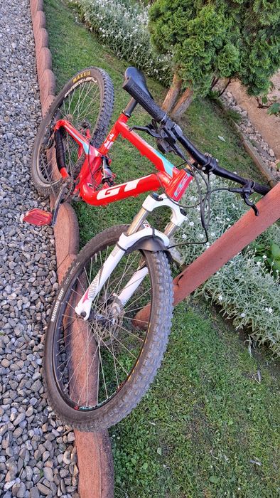 Vând bicicleta GT verb elite 2016