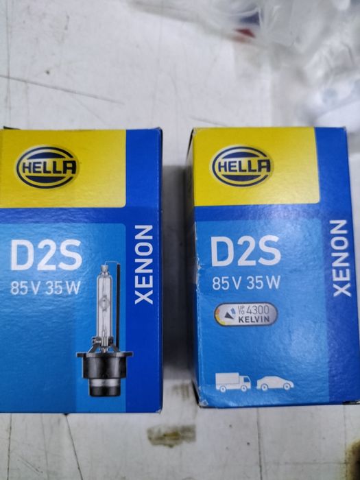 Bec Xenon original D2S Becurile sunt noi originale.