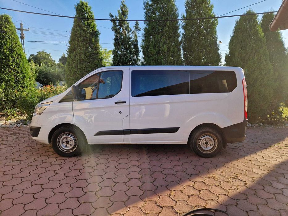 Ford Transit Custom 2015 • 8+1 Locuri • 2.2 TDCi • Proprietar • Ploiesti