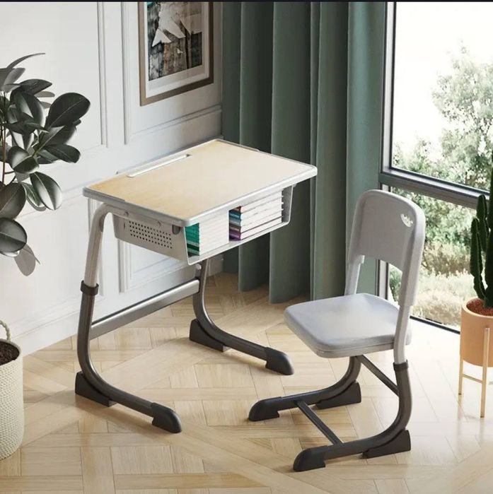 Парта со стулом детская