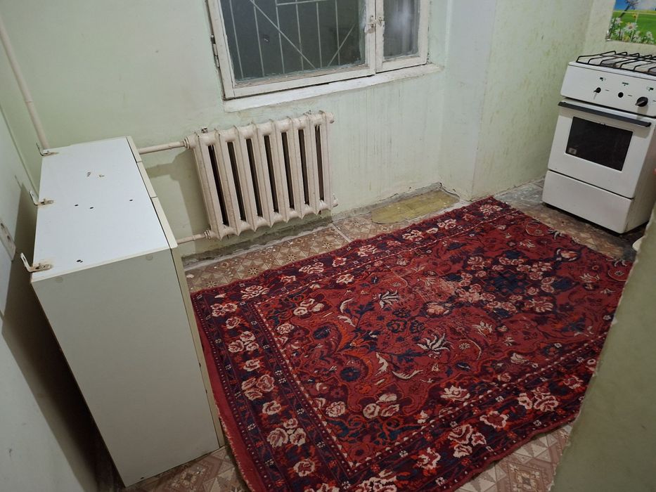 Сдаётся 1на ком квартируа в Сергели 4. Пустая 1/1/5эт.дома. в ср состо