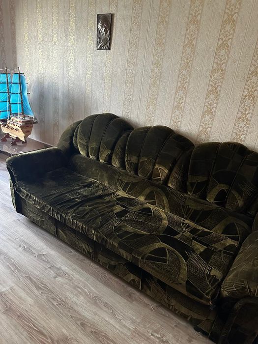 Диван продам, гостевой диван