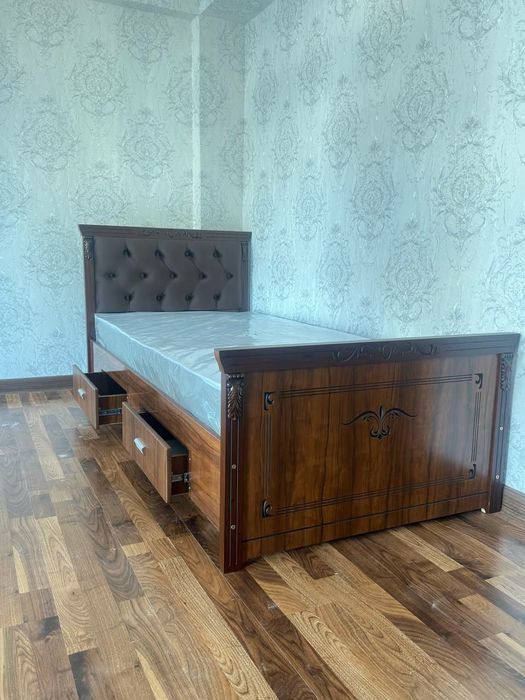 Kravat kalavat divan mebel spalni yotoq kravat versachi