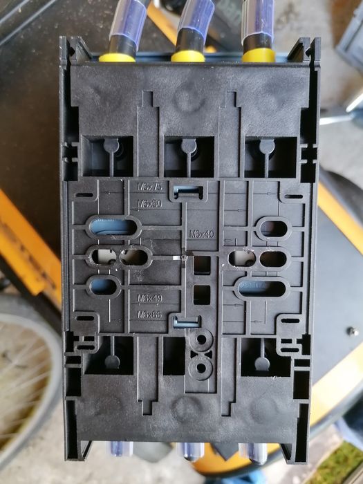 Separator cu sigurante 3NP1133 SIEMENS Sentron