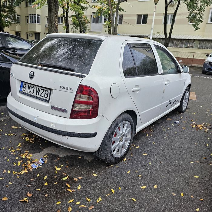 SKODA Fabia 2004 — imagine 2