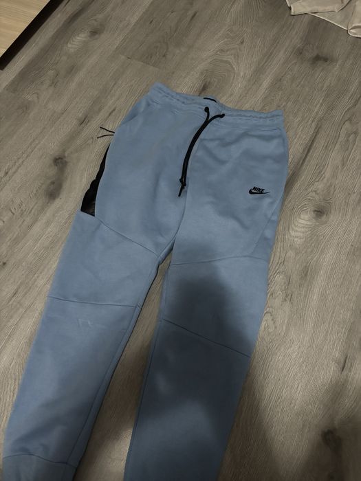 nike tech pants