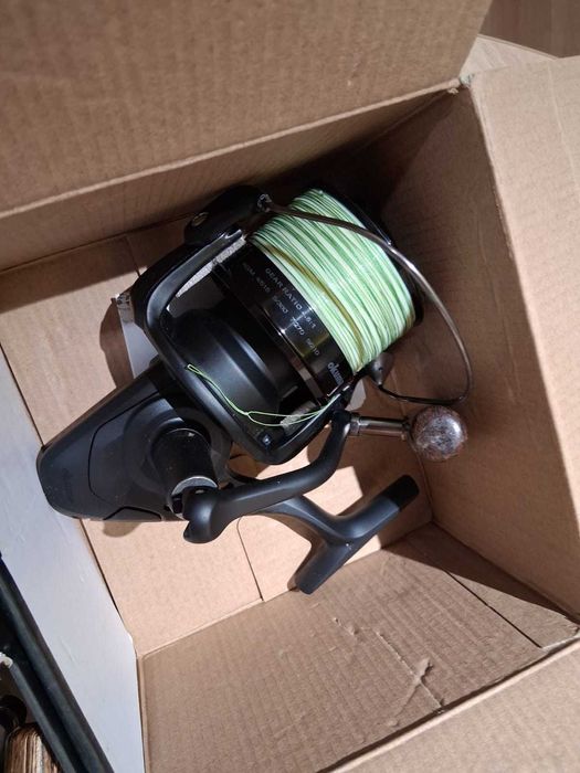 Mulinetă Okuma Custom Black CB-60