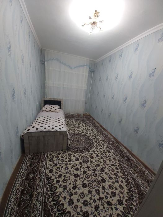 Srochniy arenda 4 xona 5/9 Botkina Shoxona restoranona