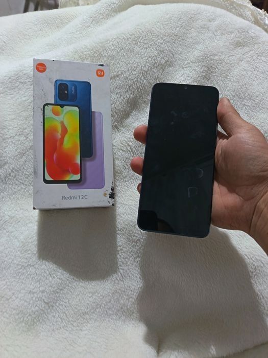 Redmi 12c kok rangi 2023yil