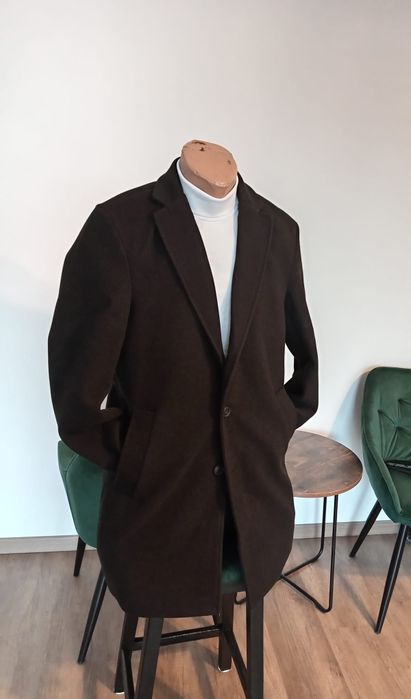 Vând palton pt bărbați