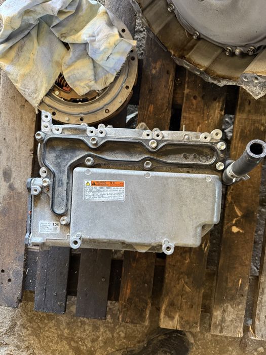 Инвертор Toyota Hybrid 2018 г