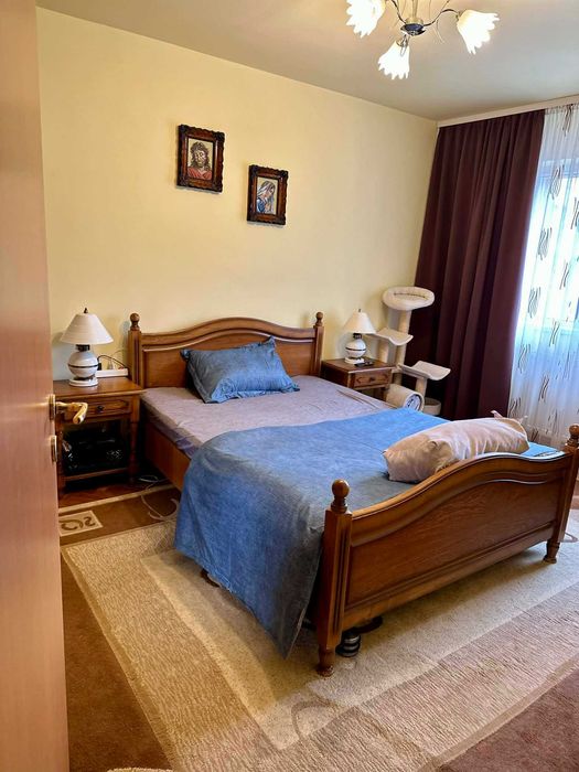 Proprietar, apartament 3 camere - Calea Sagului